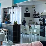 Chez L'habitante 